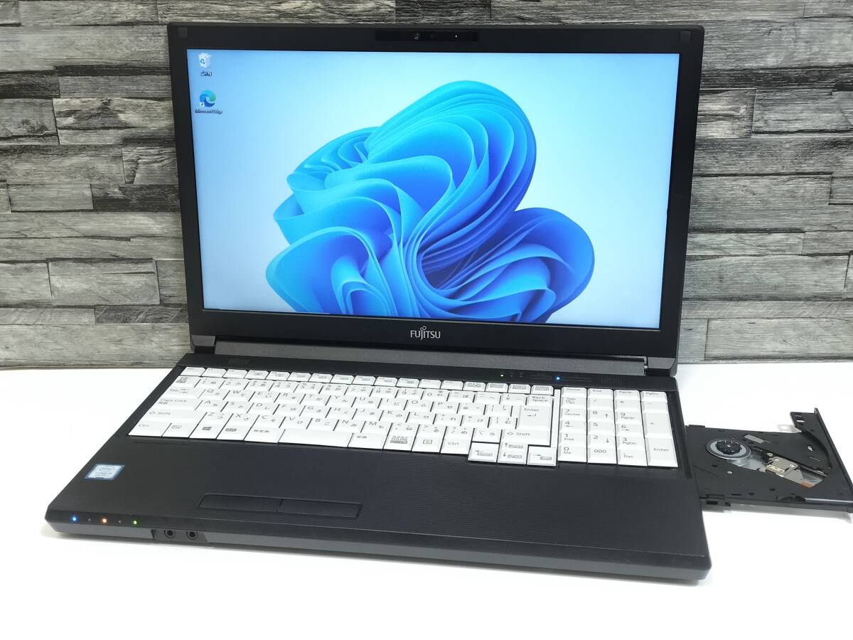 Windows11正式対応モデル☆富士通☆第8世代 Core i5-8265U☆高速 Windows11正式対応モデル☆富士通☆第8世代 Core i5-8265U☆高速