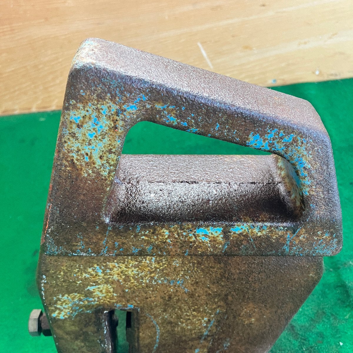 滋賀 《12》イセキ トラクター用 フロント ウェイト 15kg パーツ 重り