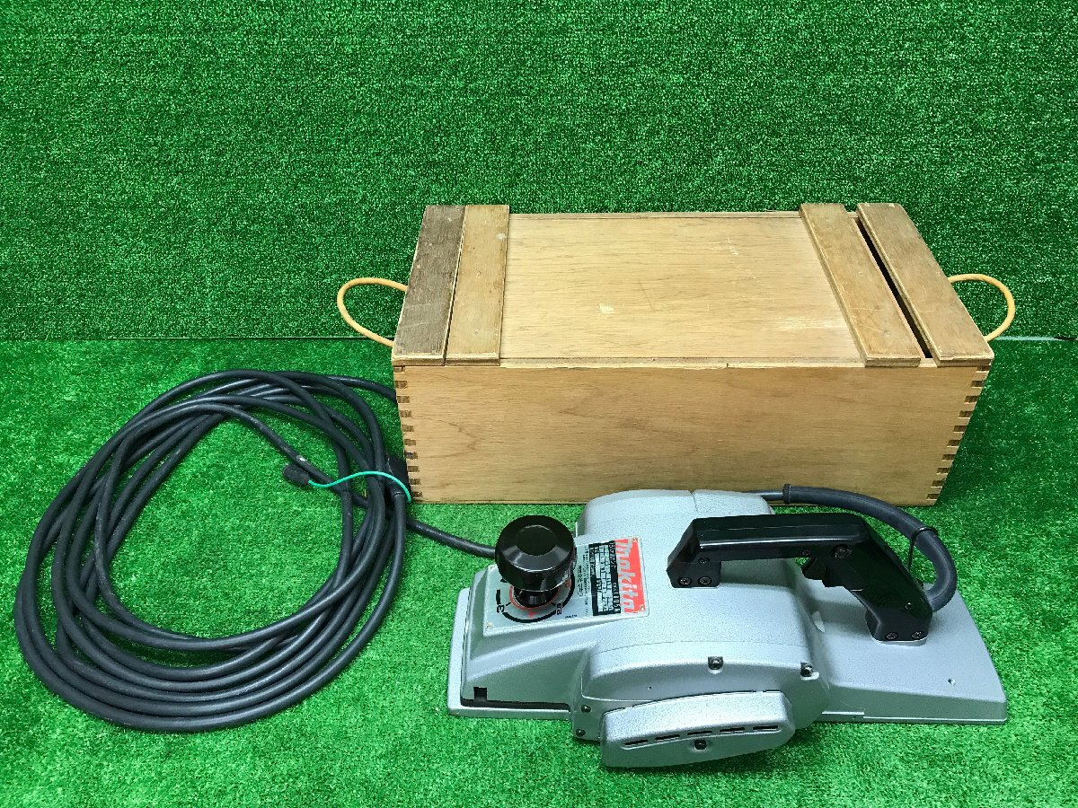 makita マキタ 1805N 155mm 電動かんな カンナ 鉋 研削 大工 電動工具