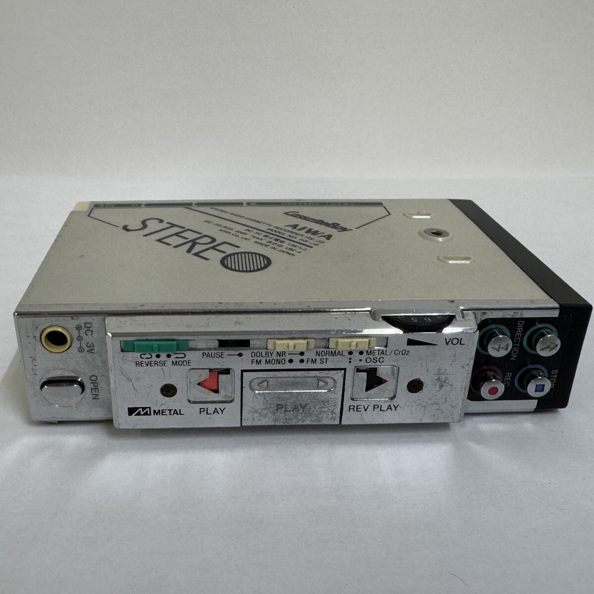 I461-I57-3390◎ AIWA アイワ TV・FM・AM 5バンド HS-J9 カセット