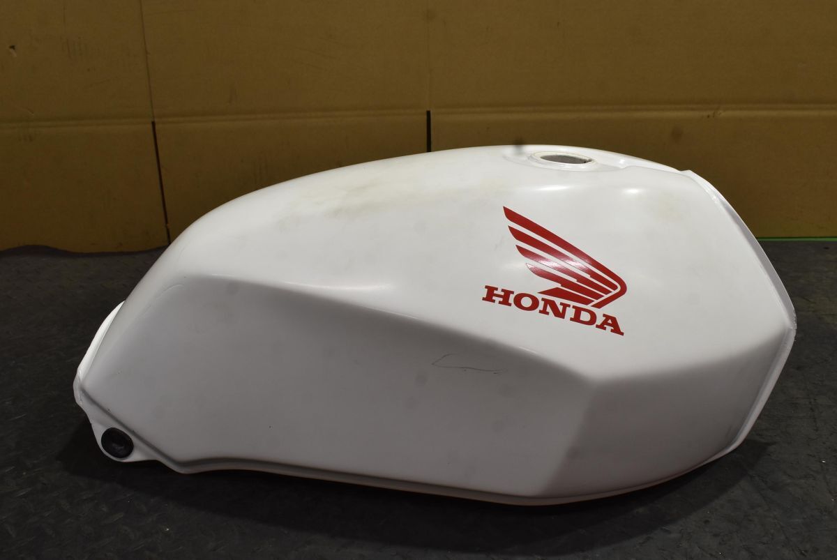CBX400F タンク CBX550F 燃料タンク ジャンク品 楽天市場】cbx タンク