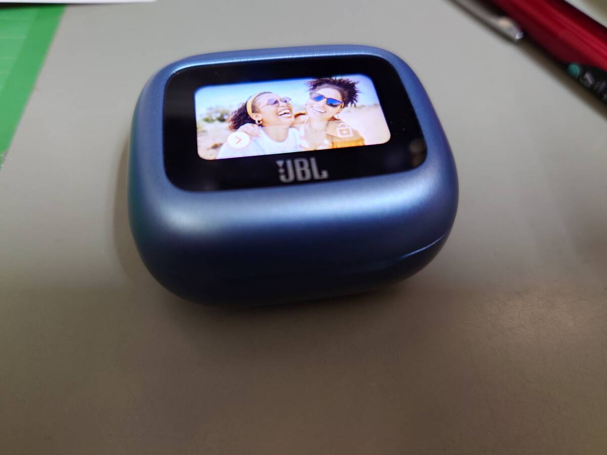 【美中古】JBL LIVE BEAM 3 ワイヤレスイヤホン JBL LIVE BEAM 3 ブルー 中古美品 完全ワイヤレスイヤホン JBL 【公式