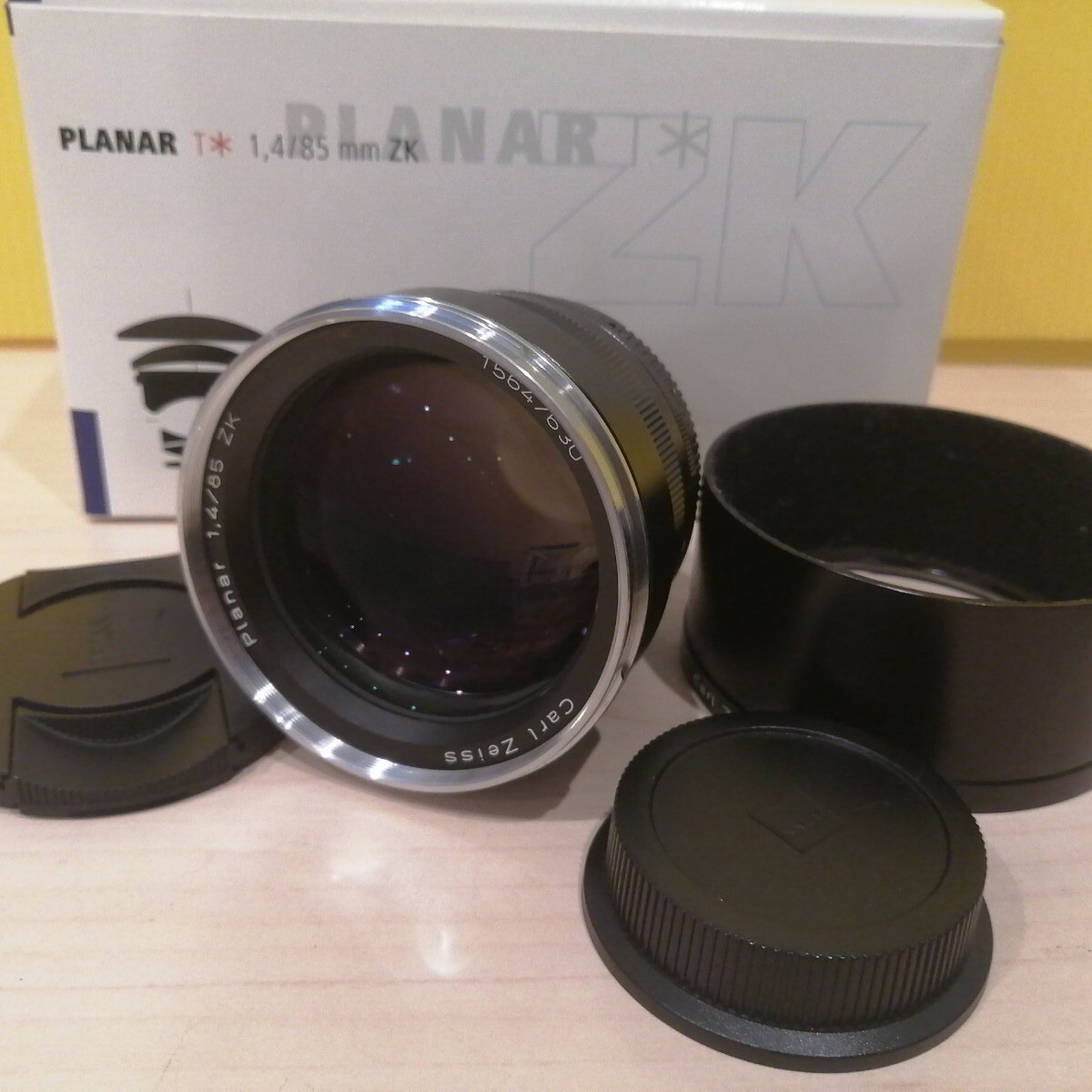 中●102 Carl Zeiss Planar T 1.4/85ｍｍ ZK レンズ　動作品 PENTAX Zeiss Planar 85mm カメラと の使用感 DXOMARK