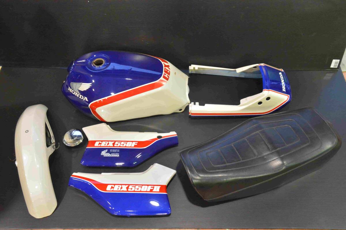CBX550F CBX400F 純正当時物外装フルセット 売切り 純正シート＆純正