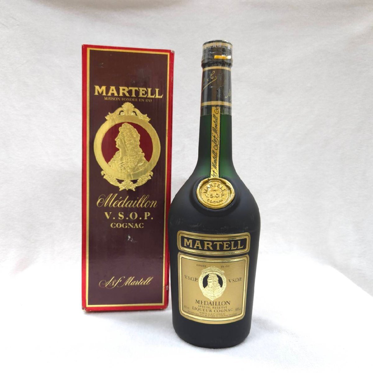 お買い得，新作登場 未開栓 MARTELL VSOP Medaillon マーテル