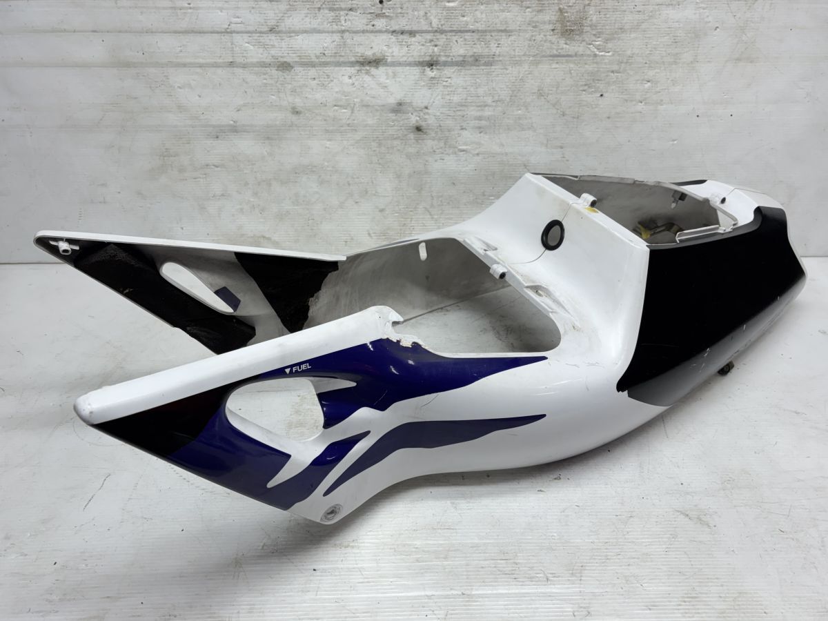 ホンダ RVF400 シートカウル HA-262 【C8】 NC35 -11000 VFR NSR