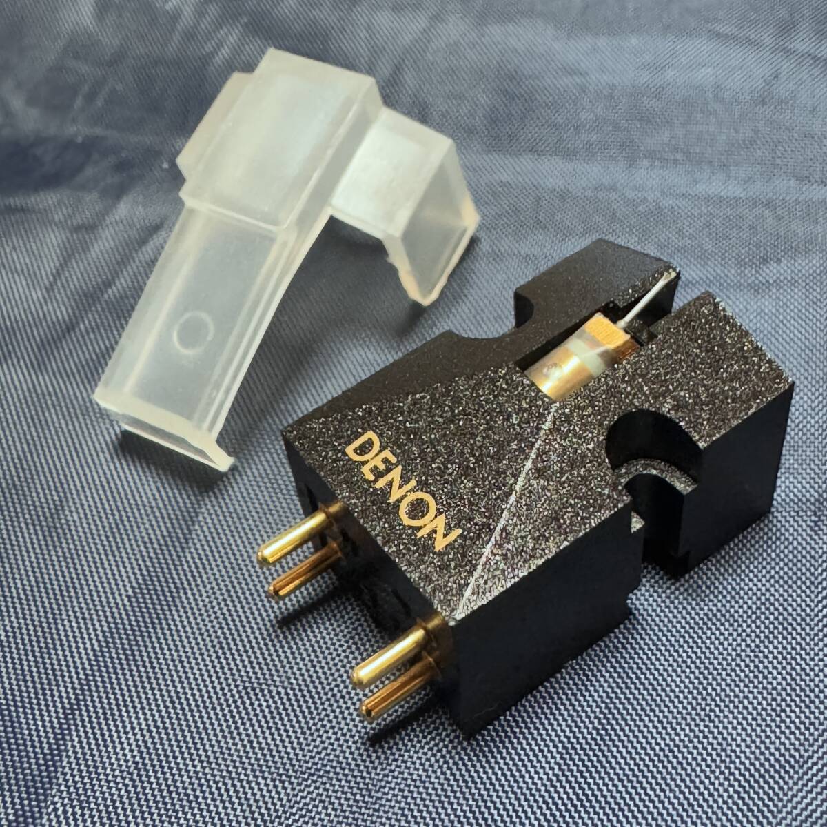 オーディオ機器 DENON MCカートリッジ DL-103LC2 音質たいへん良好です