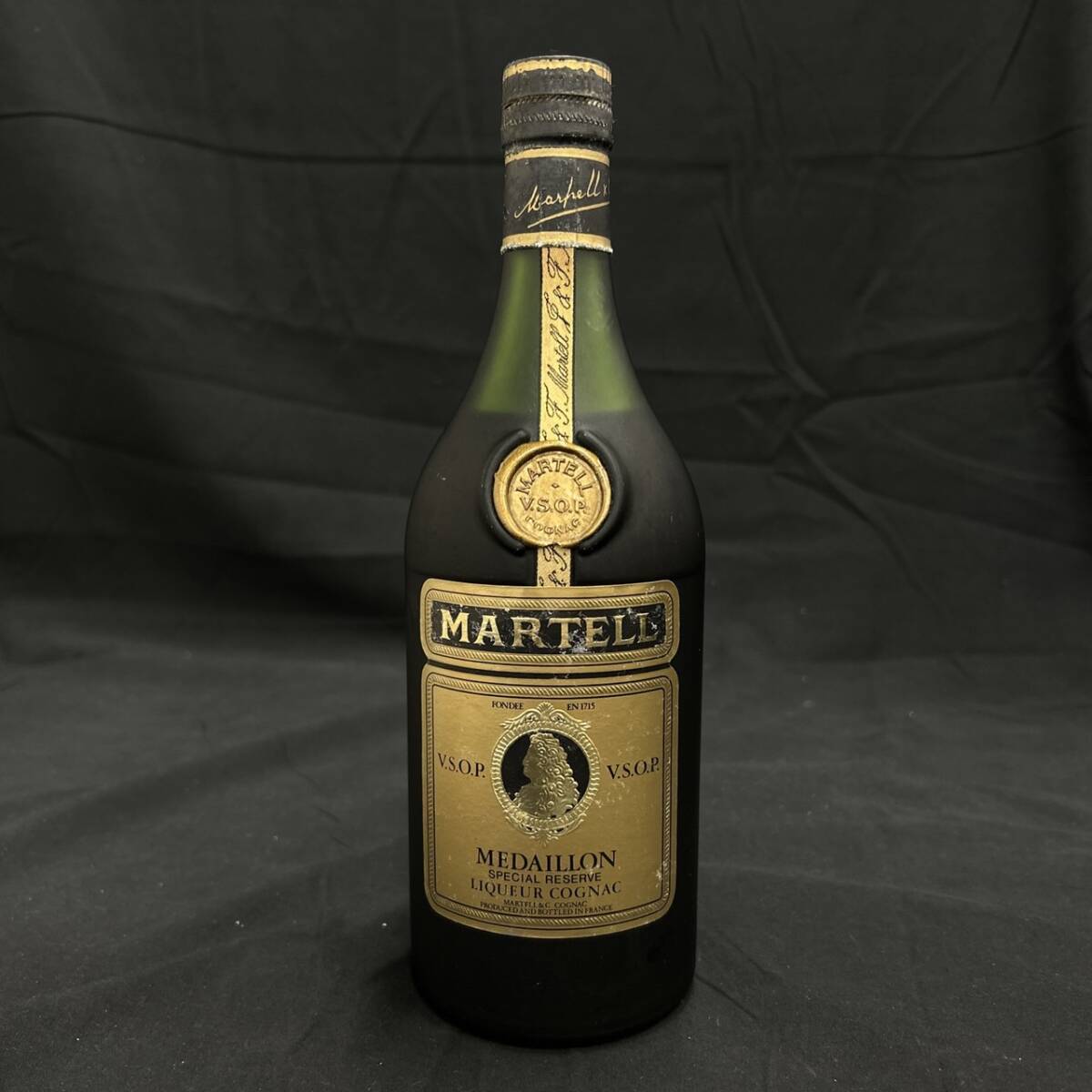 25柏/C020458-1/KT4000/S024-416/ 酒 MARTELL V.S.O.P. MEDAILLON