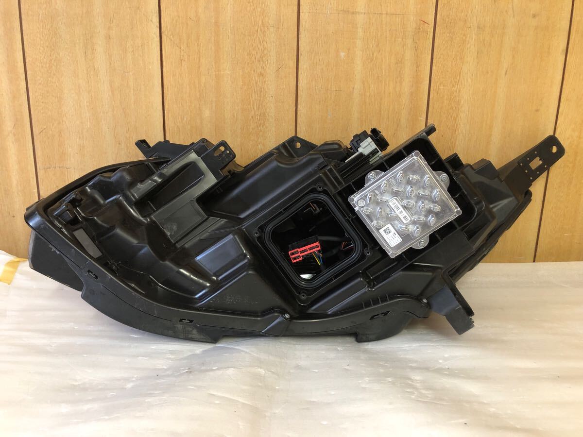 日産 ノート オーラ E13 純正 LED 右 ヘッドライト 打刻:C ICHIKOH