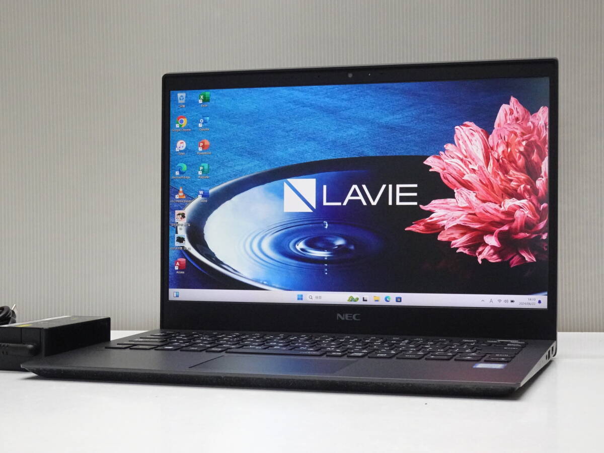 NEC Core LAVIE i3 14in i7-1165G7 NEC LAVIE PC-GN1863ZGF Core i7