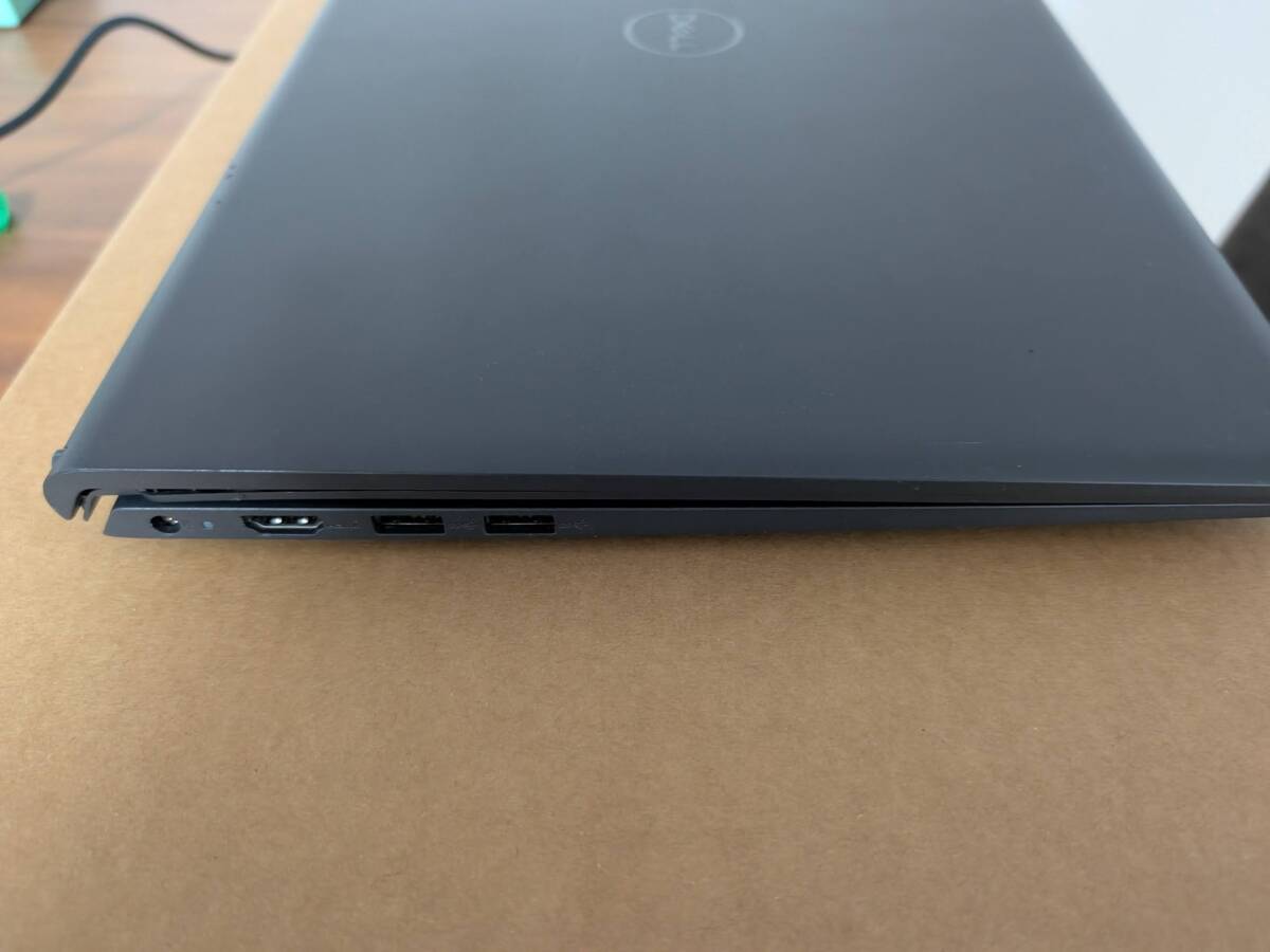 正常使用可能・ヒンジ破損】ジャンクノートPC DELL inspiron15 3520 11