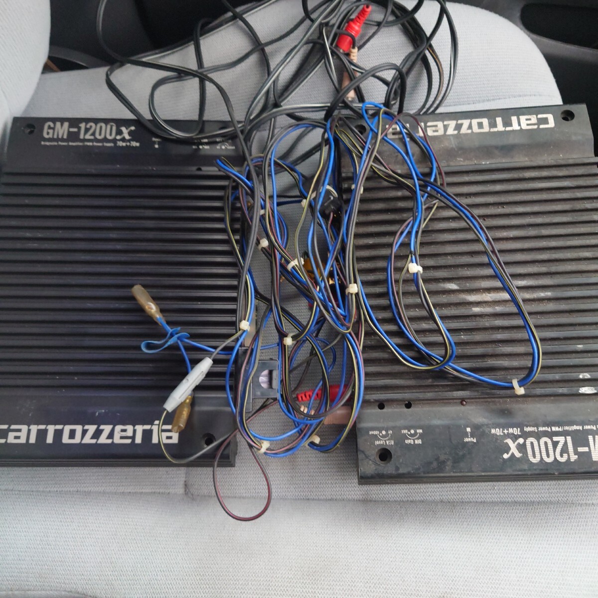 Carrozzeia アンプ　GM-1200X ジャンク