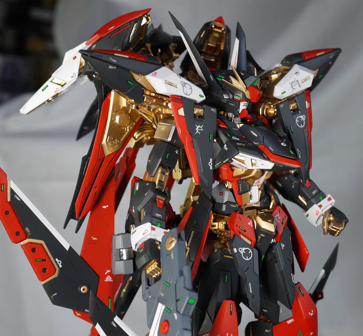 MGエクリプスガンダム 改修塗装済み完成品 1/100 【公式通販】