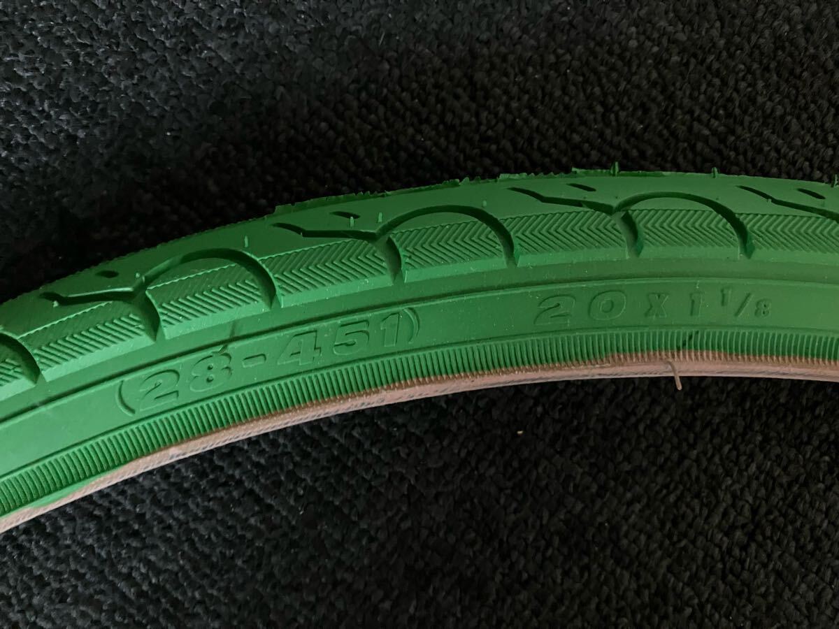 カラータイヤ　グリーン　201 1/8 英式チューブ、リムバンド付き_2