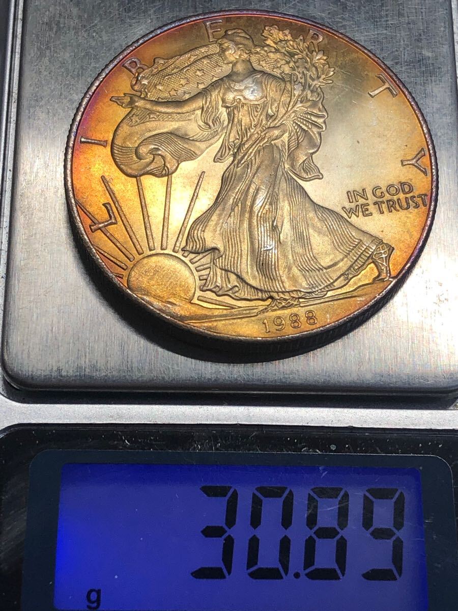 アメリカ リバティコイン 1oz 1ドル 銀貨 1988年 イーグル 重量30.89g