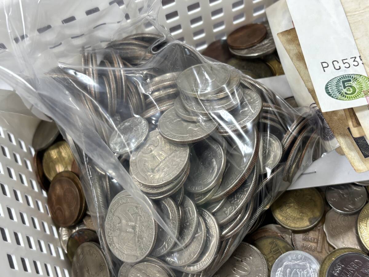 2867【約6kg】外国銭 まとめ 古銭 アンティーク コイン 銀貨 リバティ