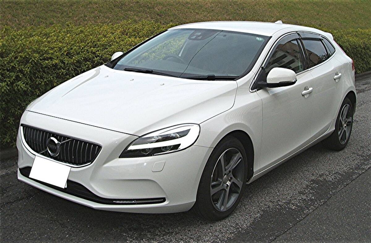 艶美車＆D-TB！良燃費21km、2.0 D4インスク、検R8年10月、8速AT、黒革、LED、ナビ＆TV＆Bカメラ、快調＆禁煙＆買得車_3