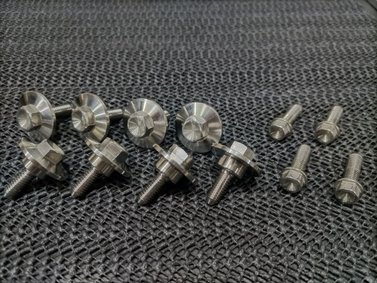 ☆ホンダcb1300sf sc40 x4 sc38等に削り出しステンレスシリンダーヘッドカバーボルト☆_1