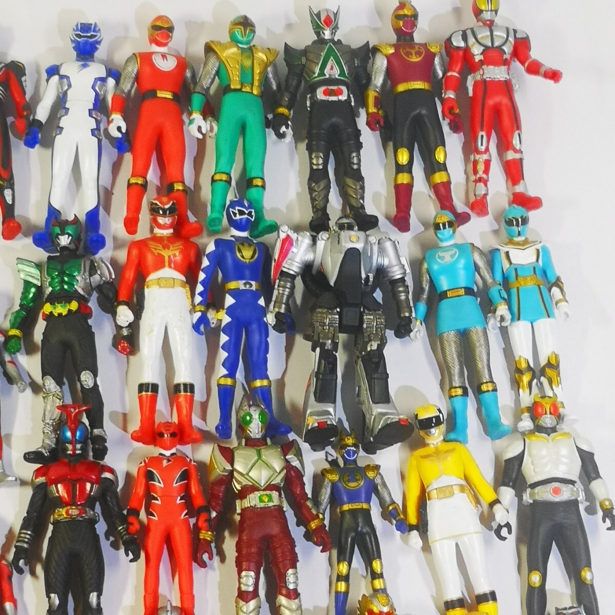 ウルトラマン(隊員、怪獣含)&仮面ライダー他戦隊ものソフビ フィギュア ソフビ フィギュア ウルトラマン 怪獣 仮面ライダー 特撮 スーパー戦隊