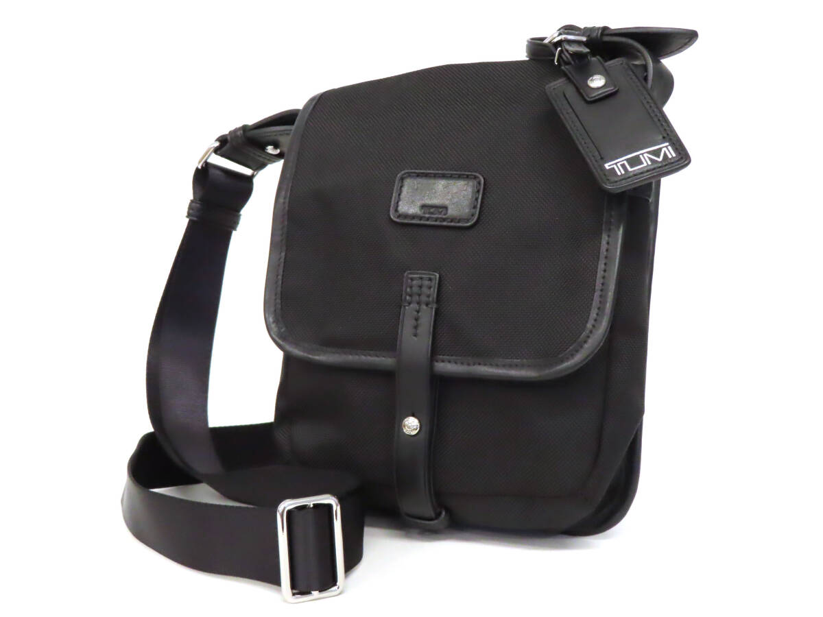 美品 TUMI トップジップ フラップ クロスボディー レザー ビジネス 黒 OF25056 新品同様 極美品 TUMI トゥミ フラップ ボディバッグ ナイロン