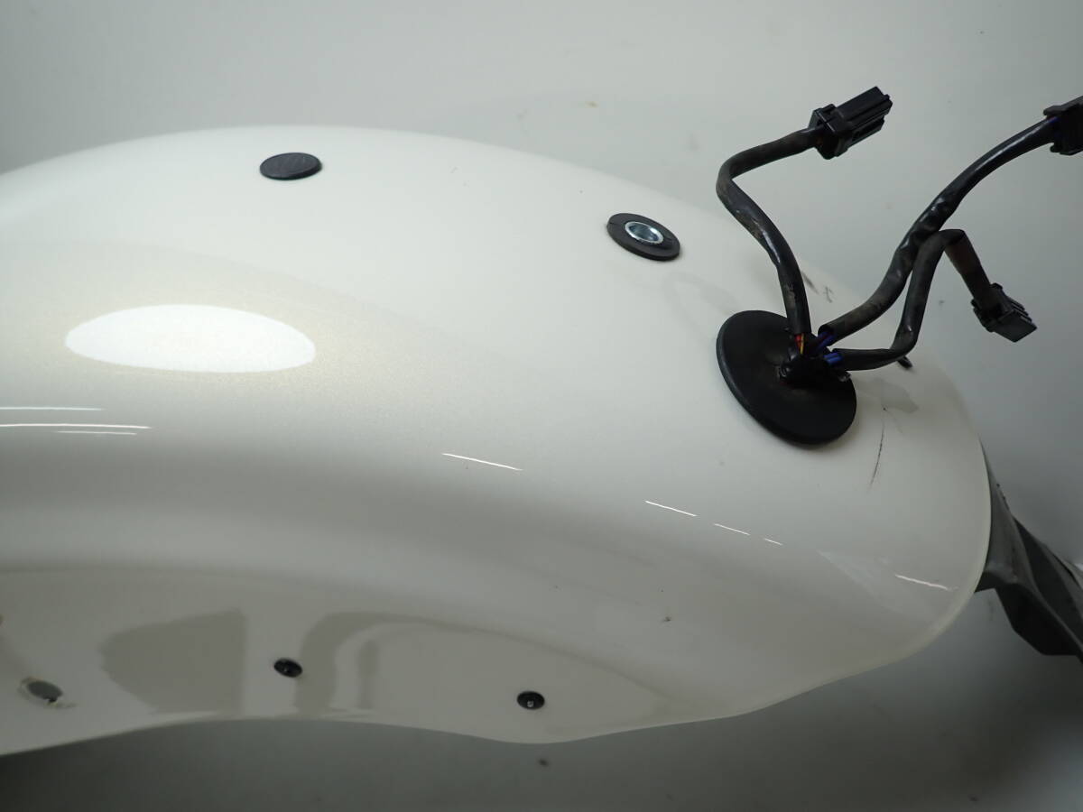2014年 スポーツスター XL883R『純正リアフェンダーASSY テールランプ