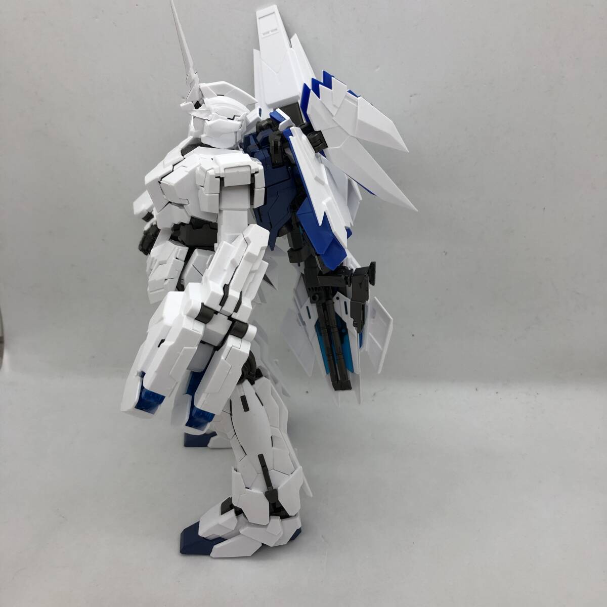 ok262 送料無料！ガンダムベース限定 MG 1/100 機動戦士ガンダムUC