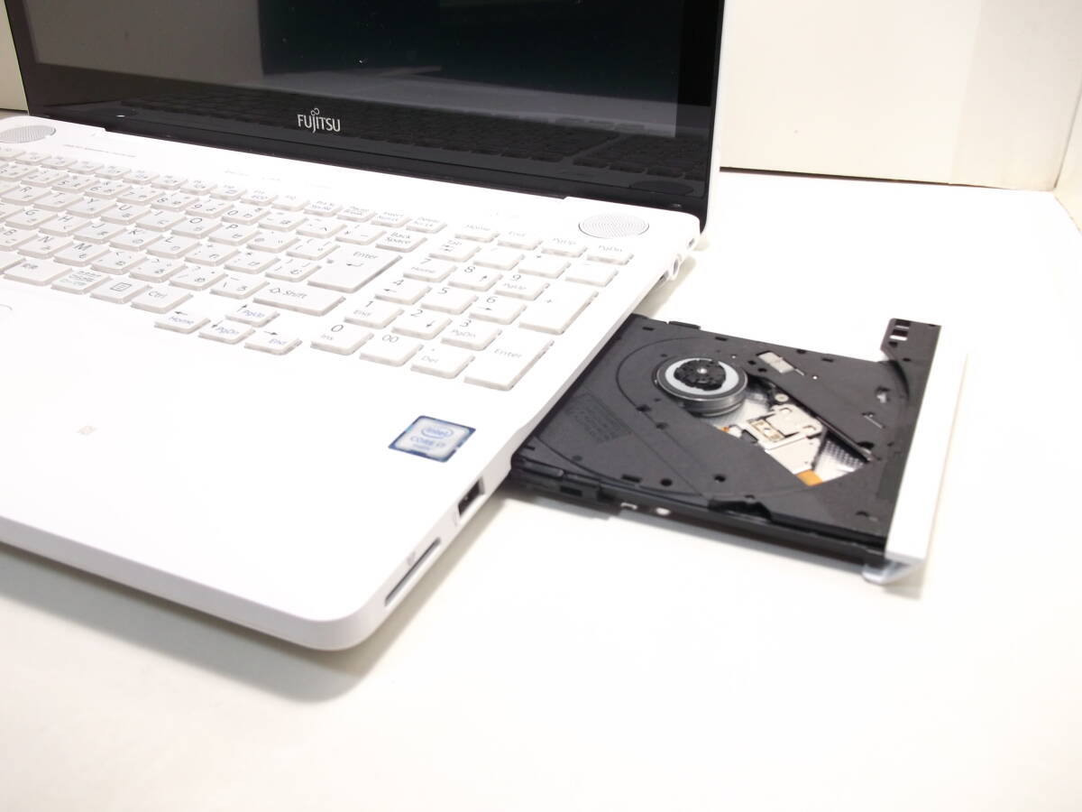 ☆富士通LIFEBOOK AH77W Corei7 6700HQ フルHD液晶タッチパネル 爆速SSD256GB メモリ16GB Office Webカメラ Win11最新バージョン24H2 即決_2