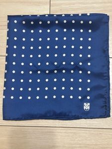 【未使用】JOHN COMFORT / ジョンコンフォート ポケットチーフ 英国生地 ブルー ドット