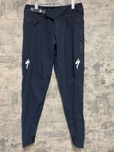 JP816 スペシャライズド SPECIALIZED トレイルパンツ 黒 32