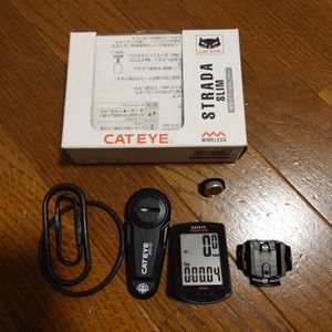 美品 新品電池 CATEYE CC-RD310W STRADA SLIM ワイヤレスサイコン キャットアイ サイクル