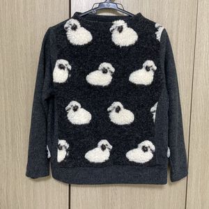 綺麗　個性的　可愛い♪コーラル　大人　お洒落　グレー系　素敵　Ｍ～L フリース　羊模