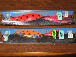 鮭がダメなら磯キャス鰤にマグロ　　ヨーヅリ　アーキッド　未使用　画像２点セットで