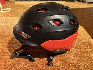 ヘルメット スノーボード スキー