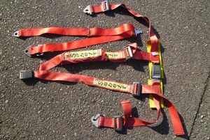 サベルト　4点式