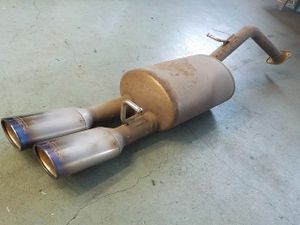 ◆ZVW30　プリウス　社外リヤマフラー　ガナドール パッション チタンテール【個人宅宛発