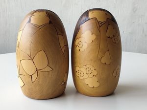 卯三郎こけし2体の値段と価格推移は？｜1件の売買データから卯三郎