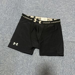 アンダーアーマー UNDER ARMOUR 黒 ブラック 野球 トレーニング用 ショートスパッツ イン