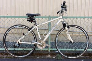 LOUIS GARNEAU ルイガノ クロスバイク TR-1 ホワイト Size 420 白 通勤 通学 自転車