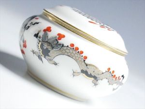 マイセン 小物入れの値段と価格推移は？｜2件の売買データからマイセン