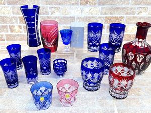 カメイガラス 花瓶の値段と価格推移は？｜31件の売買データからカメイ