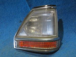 ☆ 日産セドリック（ブロアム） E-Y30　純正右クリアランスランプ　ジャンク 中古 ☆