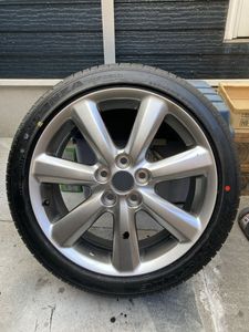 10円スタート 新品タイヤ1本　225 45 18 クラウンアスリート180系　スペアタイヤ　ブリジ