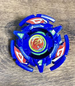 ベイブレード gtのYahoo!オークション(旧ヤフオク!)の相場・価格を見る