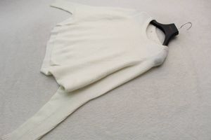 9975 新品 ヤクウール混ドルマンニットプルオーバー オフホワイトＦサイズ