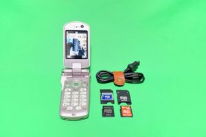 NTT DoCoMo FOMA P900iV パナソニック モバイルコミュニケーションズ miniSD 2枚付き フ