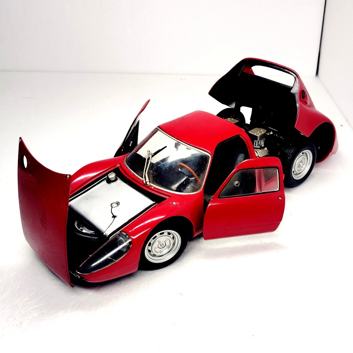 ポルシェ904GTSの値段と価格推移は？｜8件の売買データから