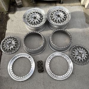 BBS 4穴の値段と価格推移は？｜140件の売買データからBBS 4穴の価値が 