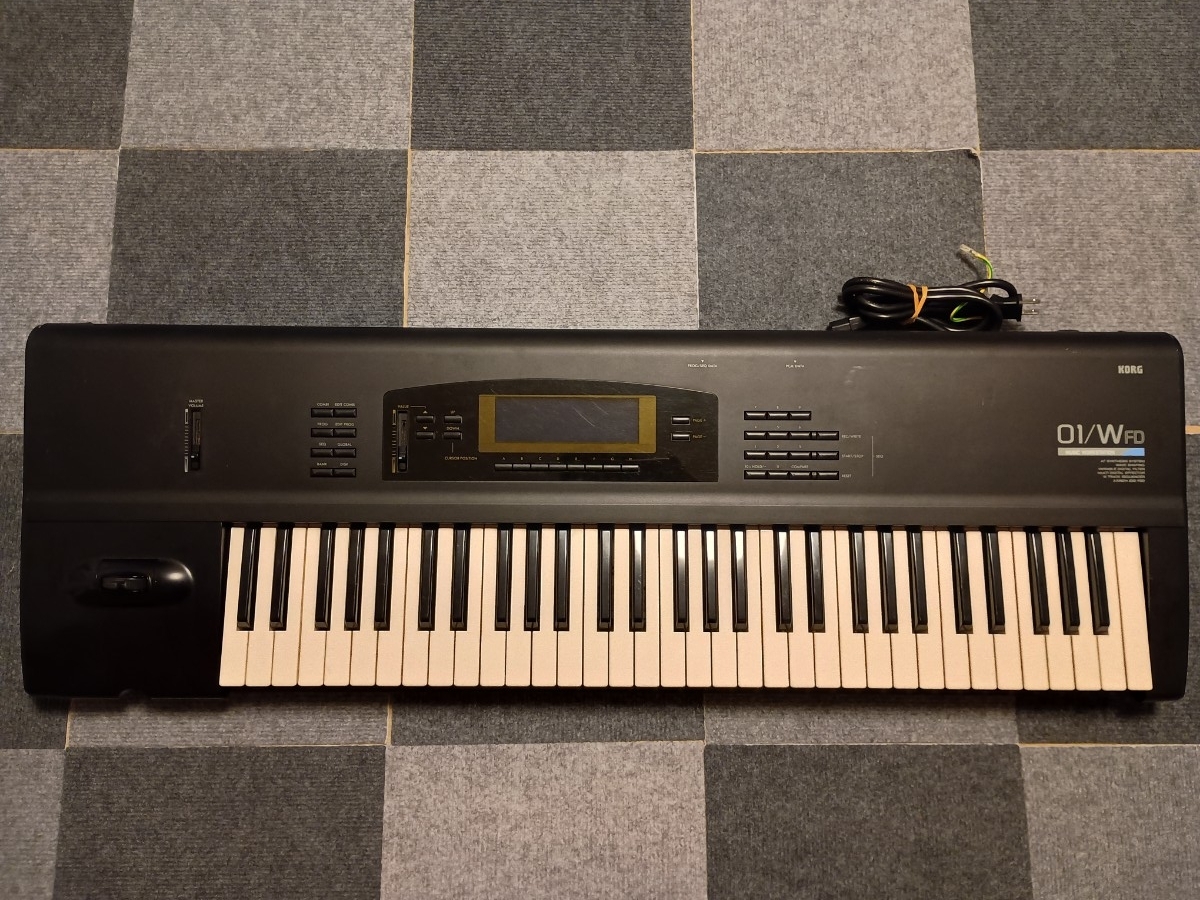 korg 01 w fdの値段と価格推移は？｜14件の売買データからkorg 01 w fd 