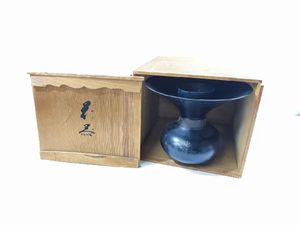 池坊 いけばな・唐銅製「八角型花器」花生・華道 池坊 銅 花器のYahoo!オークション(旧ヤフオク!)の相場・価格を見る