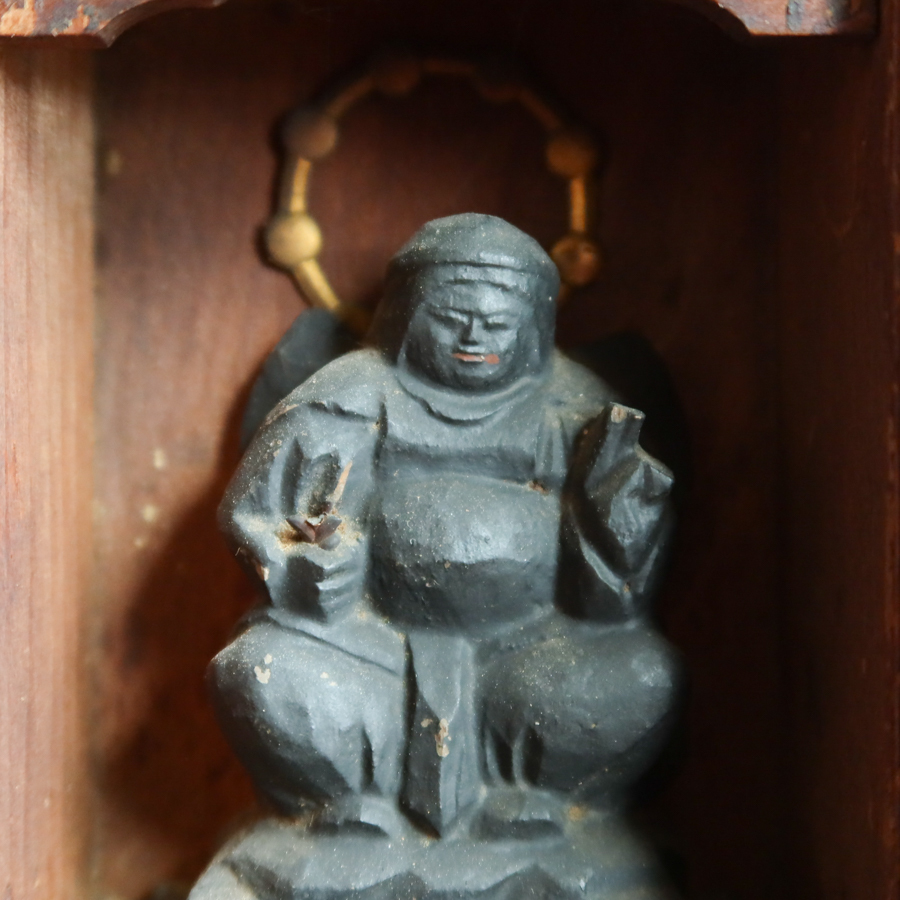 木彫 妙見菩薩 座像 厨子入 柳島妙見山 三十三世 日衛 置物 仏教美術